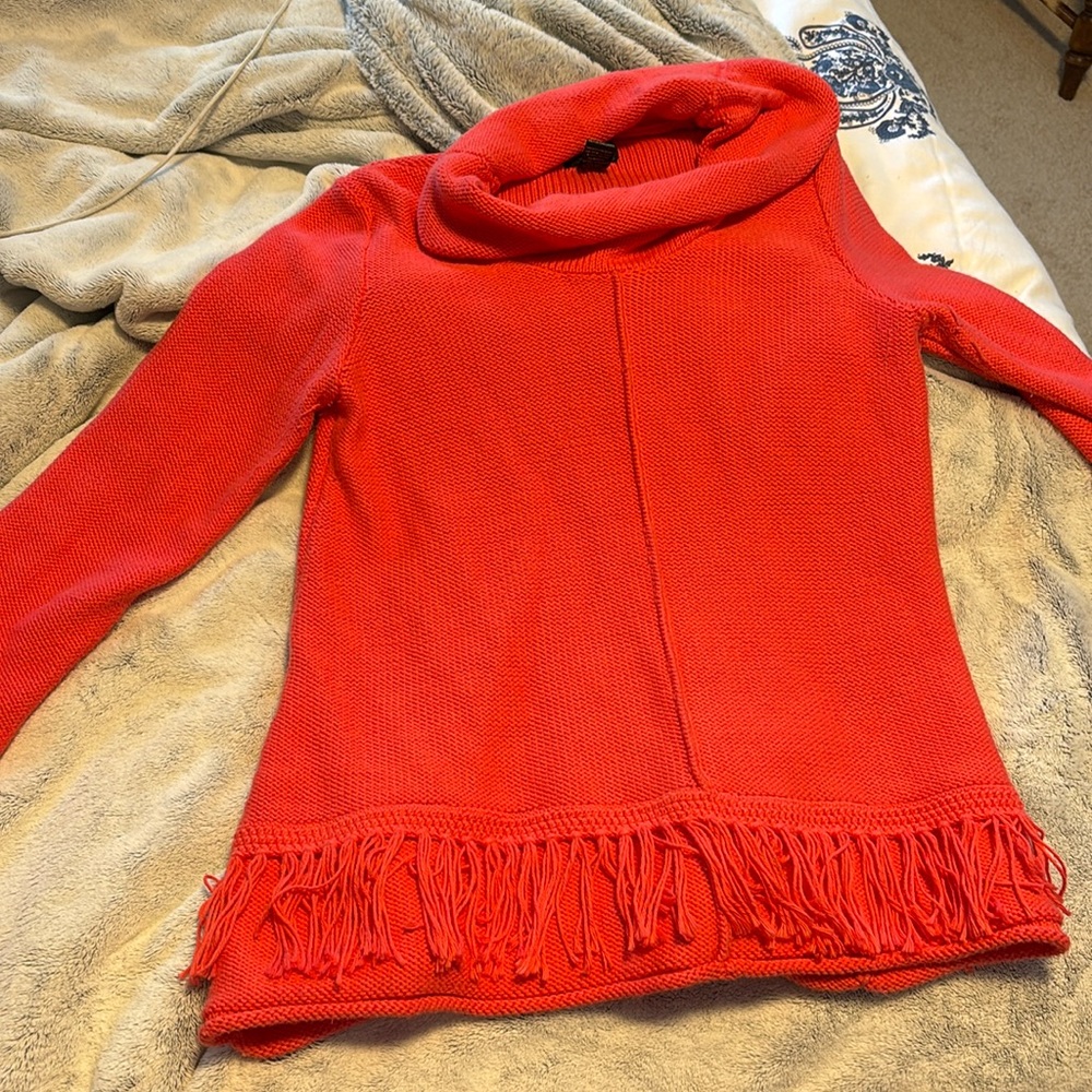 Coral sweater size small